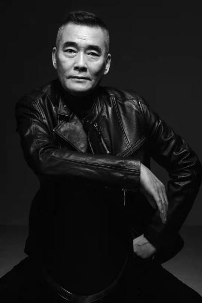 李宏伟演员